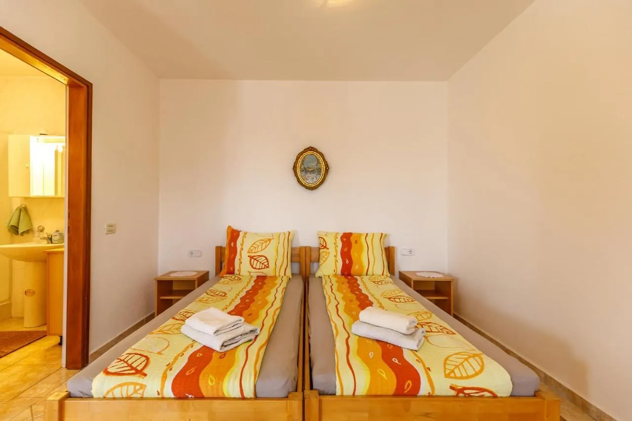 Ferienhaus Sascha In ポレッチ
